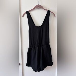 VUORI Halo Retro Romper size S Charcoal Gray